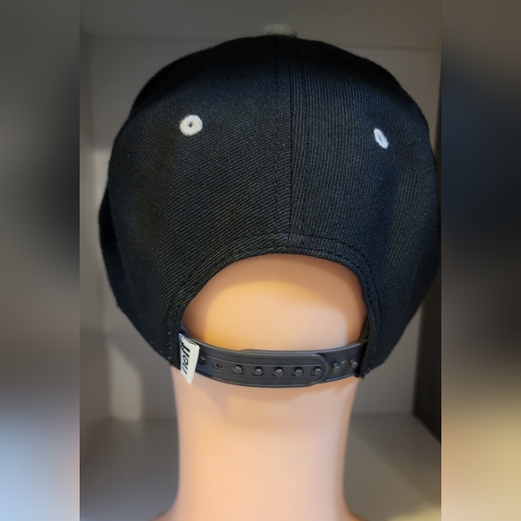 BNWT Neff Adjustable Snapback Hat - Picture 4 of 5